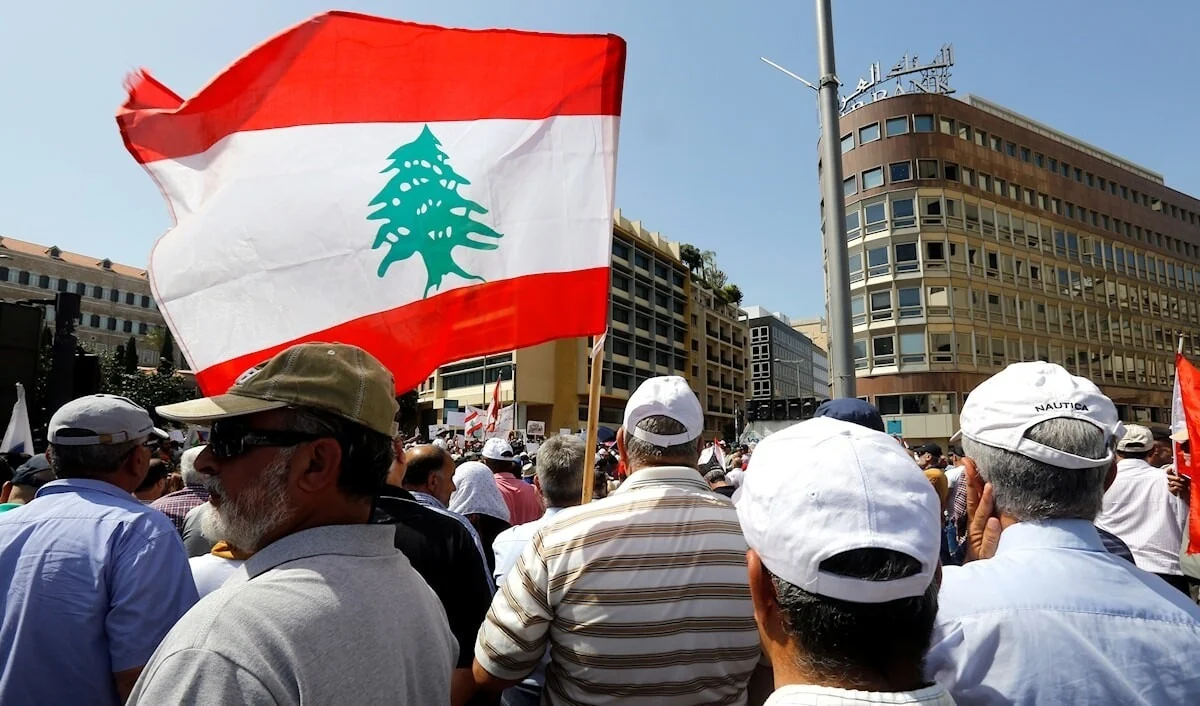موظفو الإدارة العامة يصعّدون تحركاتهم... إقفال أسبوعي واعتصام
